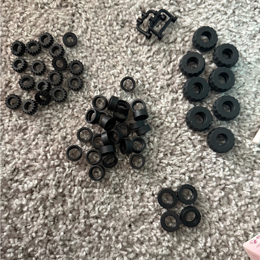 Lego tires